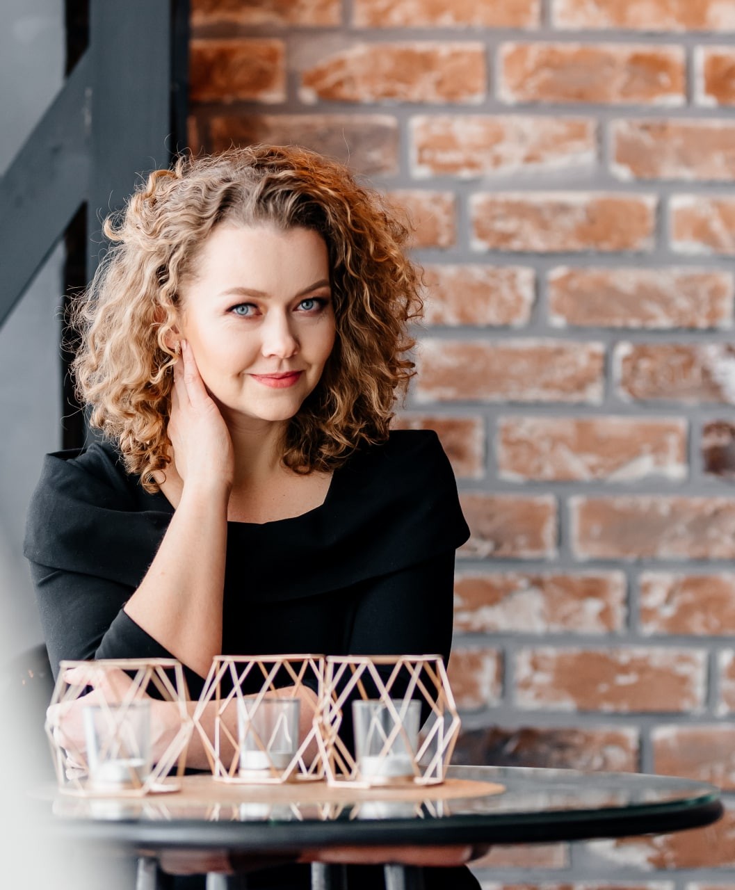 Тоня Елисеева